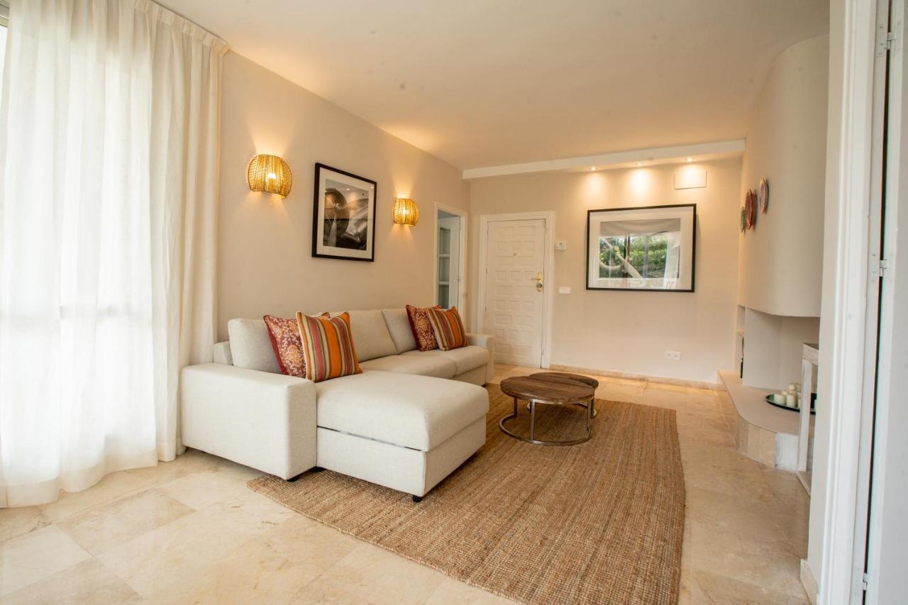 Apartamento En Guadalmina Con Vistas Al Golf Marbella Exterior photo